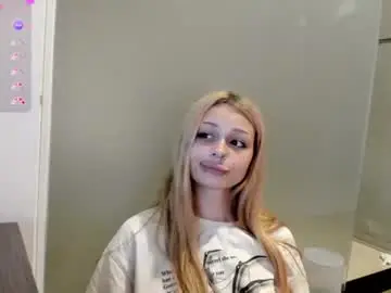Chaturbate Private Sex Chat of melonipinkbb