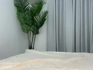 Chaturbate Live Sex Cam of sashi_kaye