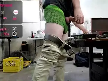 Chaturbate Live Porn of thecarrguyy