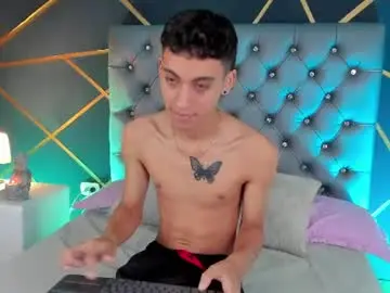 Chaturbate Free Live Porn of trevor_spencer