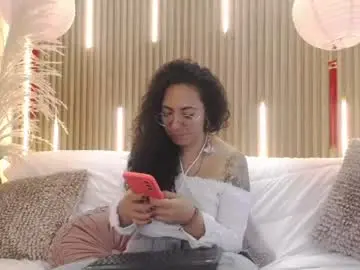 Chaturbate Sex Chat of velvet_curly