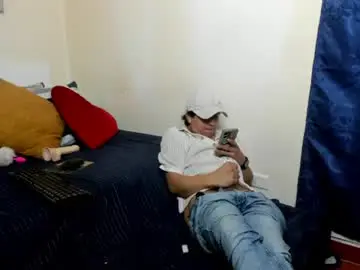 Chaturbate Live Porn of victum_monteneg
