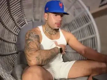 Chaturbate Live Sex Cam of yamp_bigcock