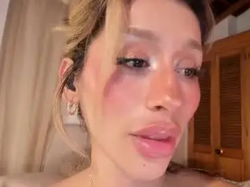 Chaturbate Live Porn of connie_deep