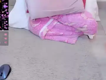 Chaturbate Watch Live Sex Cams of emily_rivas_