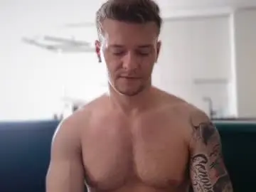 Chaturbate Best live sex cam show of pashka_x