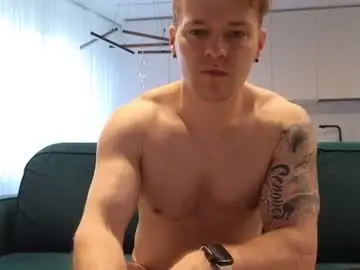 Chaturbate Live Sex Cam of pashka_x
