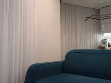 Chaturbate Live Sex Cam of pashka_x