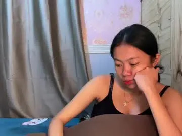 Chaturbate Adult Webcams of your_petitegirl09