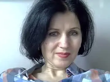 Chaturbate Sex Cam of hello_viki5