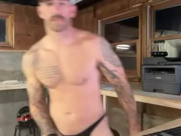 Chaturbate Free Porn Cam of murdockjones7989