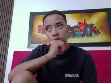 Chaturbate Nude Webcam of samy_king23