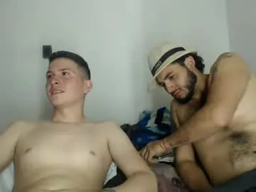 Chaturbate Live Porn of elgochito123