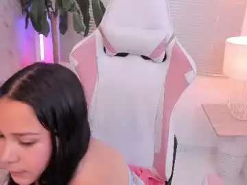Chaturbate Adult Video Chat of littlee_noemi