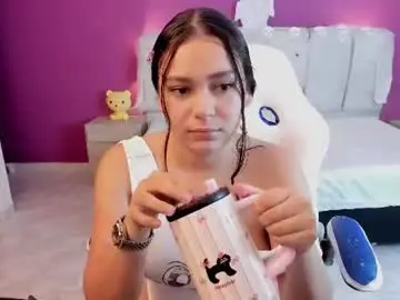 Chaturbate Free Live Porn of littlee_noemi
