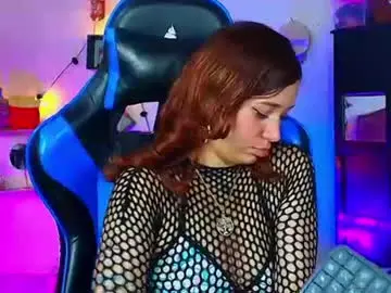 Chaturbate Live Sex Cam of alisson_zafiro