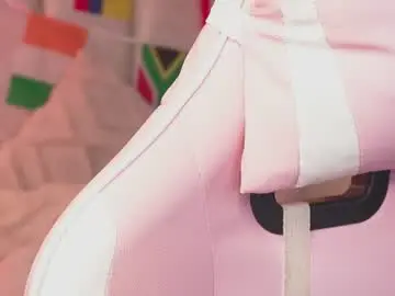 Chaturbate Watch Live Sex Cams of naomigray__