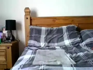 Chaturbate Live Sex Cam of samlatty007