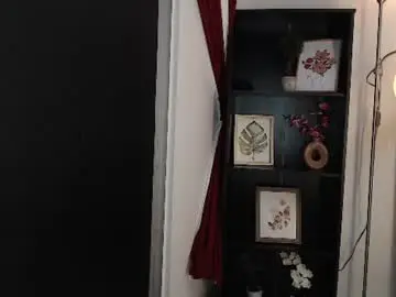 Chaturbate Best live sex cam show of mia_babee_