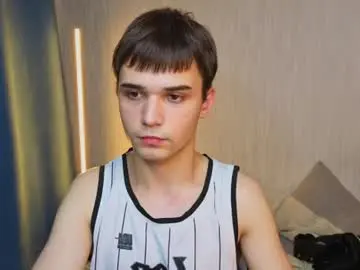 Chaturbate Watch Live Sex Cams of simonboy592