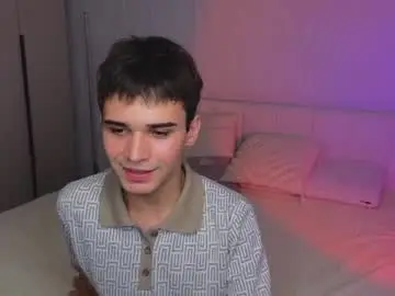 Chaturbate Adult Webcam of simonboy592