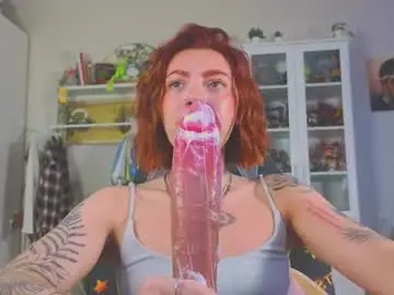 Chaturbate Nude Webcam of ur_olivia