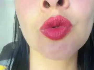 Chaturbate Live Sex Cam of _antomouth_paradise