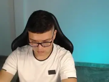 Chaturbate Watch Live Sex Cams of david_smit_