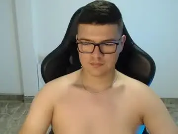 Chaturbate Free Porn Cam of david_smit_