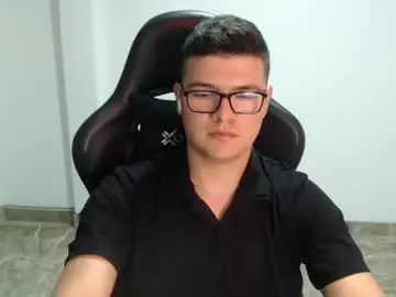 Chaturbate Live Porn of david_smit_