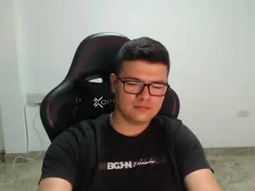 Chaturbate Watch Live Sex Cams of david_smit_