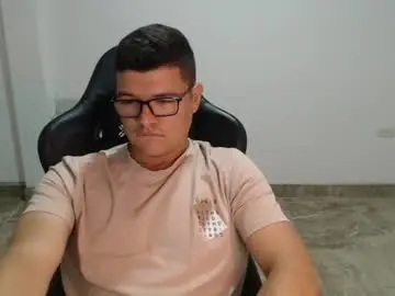 Chaturbate Watch Live Sex Cams of david_smit_