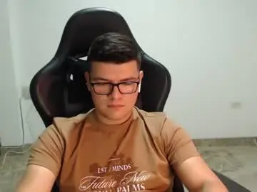 Chaturbate Free Live Porn of david_smit_