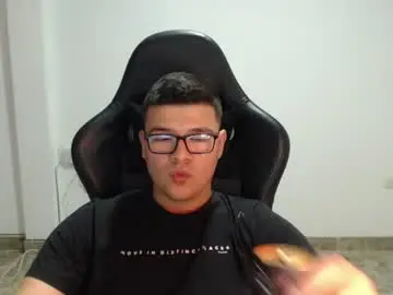 Chaturbate Free Live Porn of david_smit_