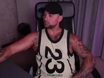 Chaturbate Live Sex Cam of duncanstones