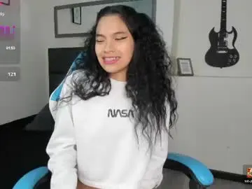 Chaturbate Watch Live Sex Cams of julieta_parker7