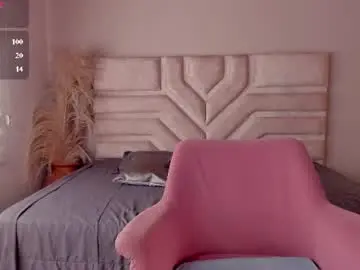 Chaturbate Live Sex Cam of laila__sub