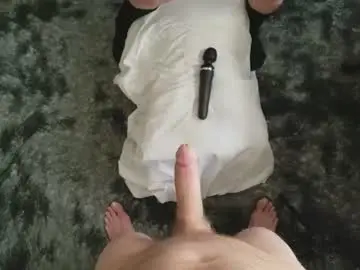 Chaturbate Live Sex Cam of lexiandliam