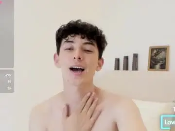 Chaturbate Best live sex cam show of mikebelf4