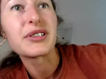 Chaturbate Nude Webcam of wildrose_l