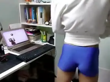 Chaturbate Live Sex Cam of biyooln