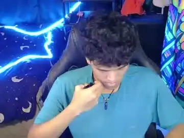 Chaturbate Live Porn of ken_bigcockxx