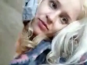Chaturbate Sex Chat of mila_420