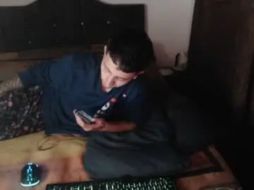 Chaturbate Free Porn Cam of shadow_men_