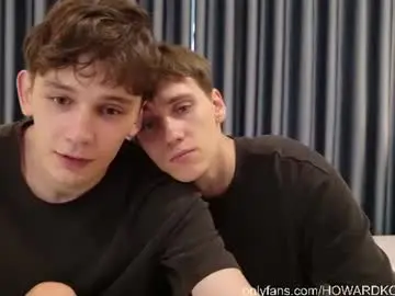 Chaturbate Sex Cam of howardkottam