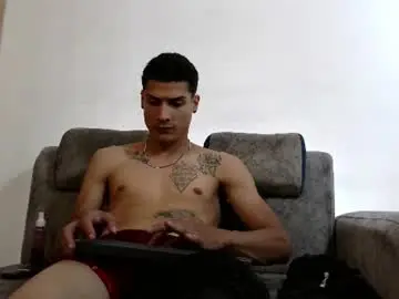 Chaturbate Free Porn Cam of steven_hot__
