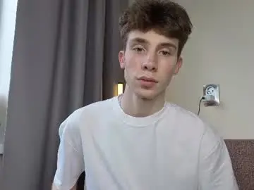 Chaturbate Best live sex cam show of cute_brian