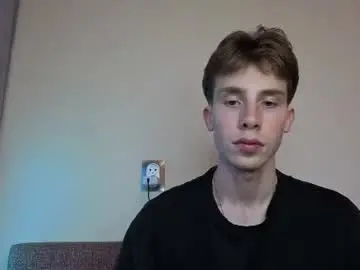 Chaturbate Best live sex cam show of cute_brian