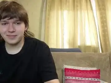 Chaturbate Watch Live Sex Cams of cute_brian