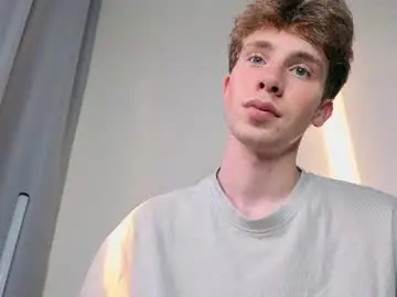 Chaturbate Live Porn of cute_brian